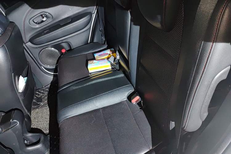 Used Honda XR-V 2015 1.8L VTi CVT Luxury Edition Left Rear Seat