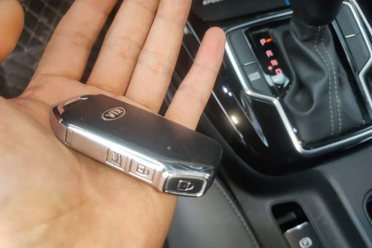 Used Kia Sportage R 2018 2.0L Automatic Smart Luxury Version China V Standard Vehicle Key