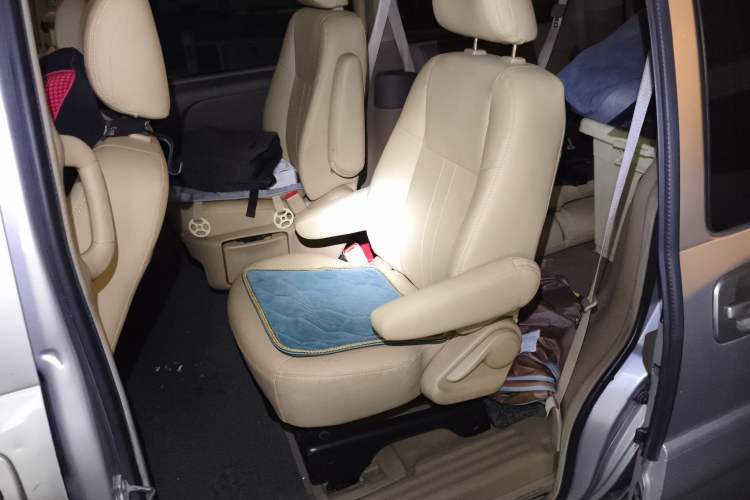 Used Buick GL8 2013 2.4L Comfort Edition