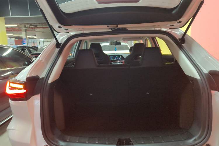 Used Oshan X5 2023 Enjoy Edition 1.5T DCT Deluxe Model