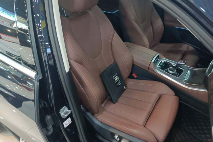 Used BMW X5 2019 xDrive40i M Sport Package
