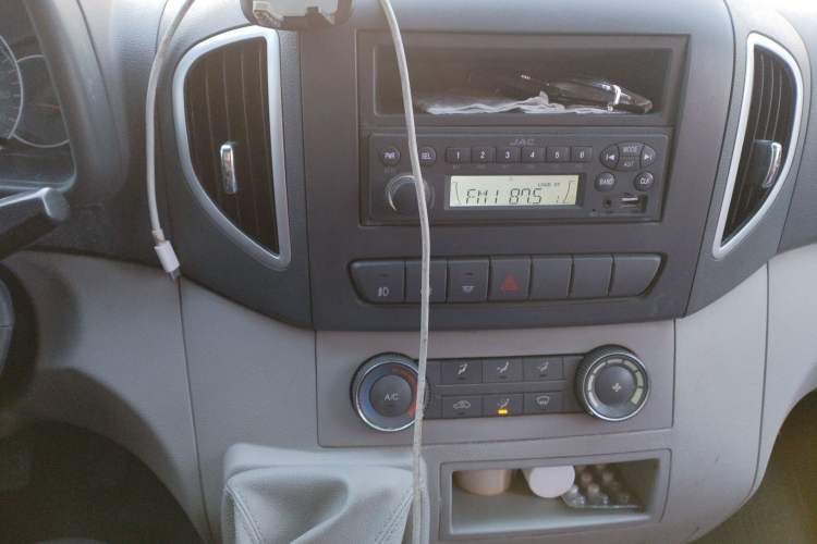 Used JAC Group Sunray 2013 2.8T 4-Series Star Express China IV Standard