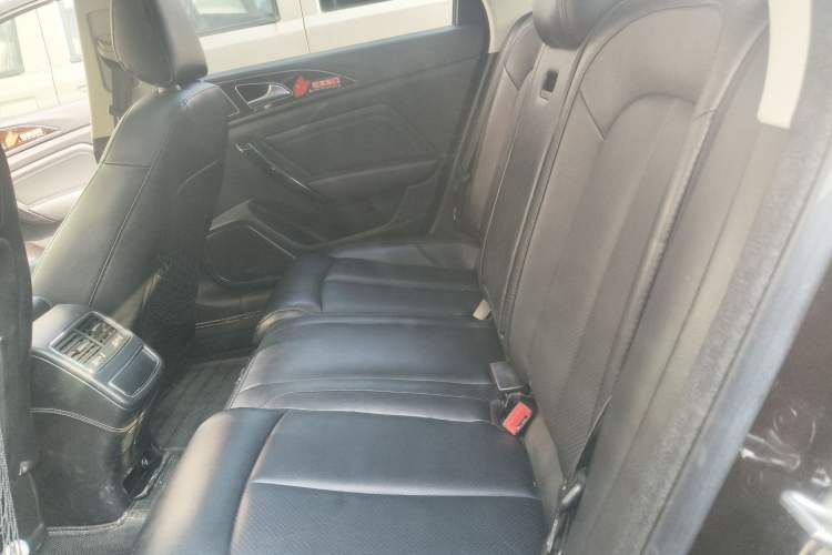 Used Zotye Z700 2016 1.8T DCT Prestige Edition
