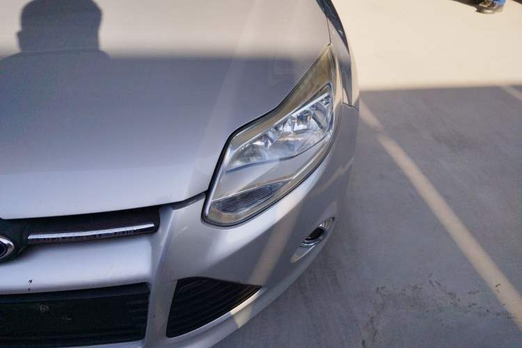 Used Ford Focus 2012 Sedan 1.6L Manual Fashion Edition
