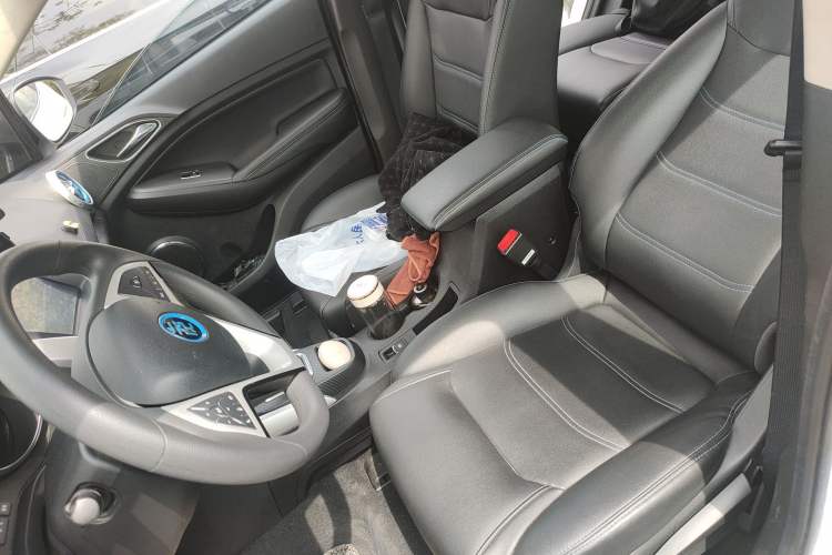 Used BYD Yuan New Energy 2018 EV360 Smart Connect Cool Edition
