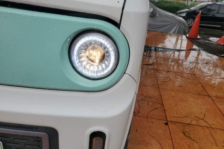 Used Chengshi 01 2021 Wealth Edition + 3.3KW Air Conditioner Single-Row Enclosed Van Two-Seater Dual Batteries Left Front Headlight