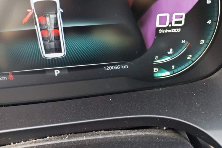 Used Roewe iMAX8 2022 400TGI Celebration Edition
