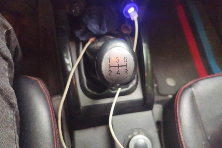 Used Land X8 2014 Explorer Edition 2.5T Diesel 4x4 Ultra-Luxury Model