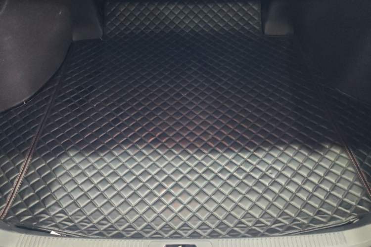 Used Toyota Camry 2021 2.0G Luxury Edition Trunk