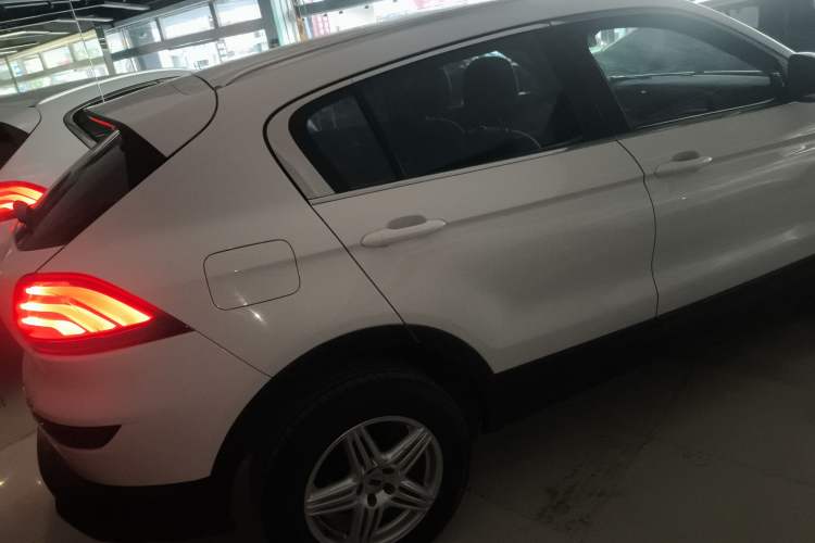 Used Qoros 5 2018 Revised Version 1.6T Automatic Leading Edition