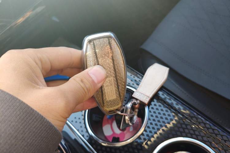 Used Hongqi HS3 2023 1.5T Two-Wheel Drive Shanwei Edition
