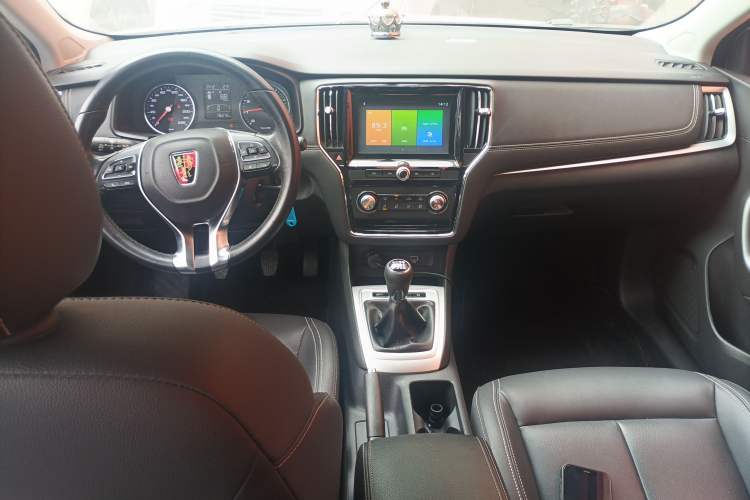 Used Roewe i6 2017 16T Manual Luxury Edition

