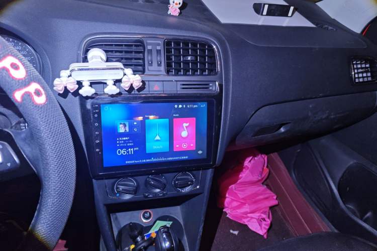 Used Volkswagen Polo 2016 1.6L Automatic Comfort Model
