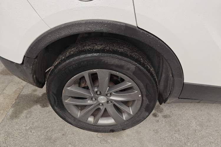 Used Buick Encore 2016 18T Automatic Two-Wheel Drive Urban Leading Edition