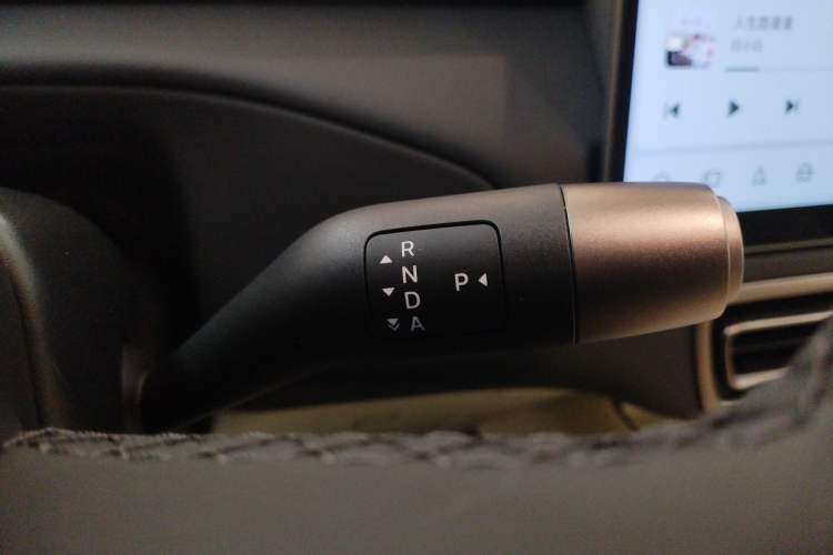 Used Li Auto MEGA 2025 Home Family Special Edition Gear Lever