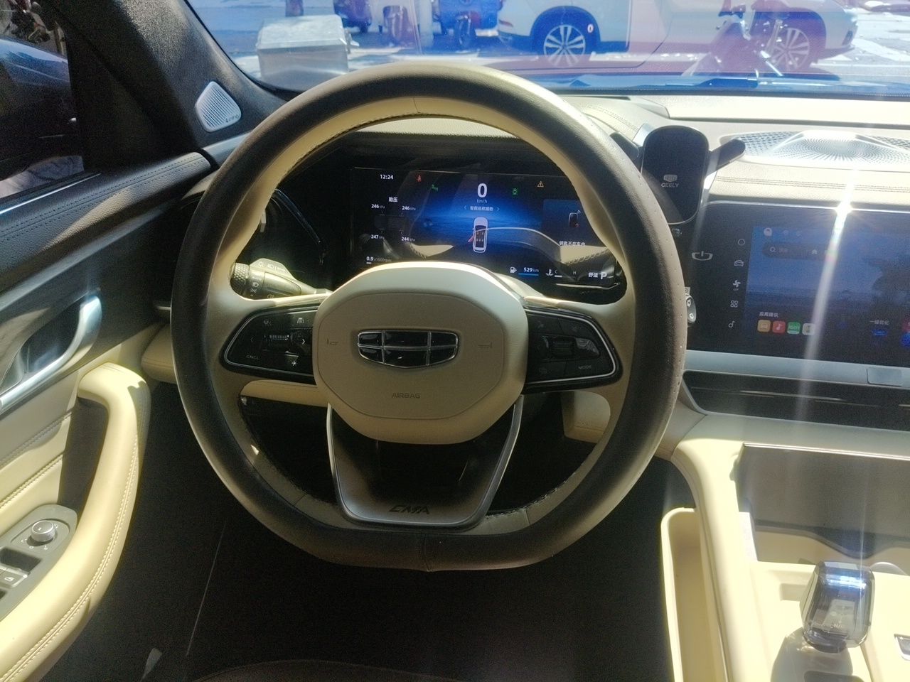 Geely Auto Monjaro L 2025 Dongfang Yao 2.0TD Automatic Lanxing Edition — снимка 10