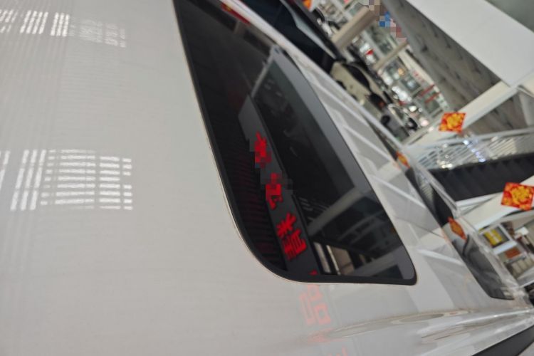 Used GAC Trumpchi M8 2023 Zongshi Series Dual-Motor Supreme Edition
