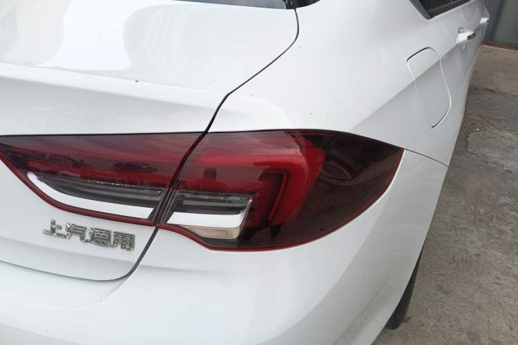 Used Buick Regal 2020 552T Luxury Version Exterior 3