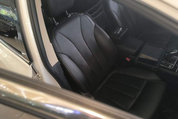 Used BYD Song MAX 2019 1.5T Automatic Smart Connect Luxurious 6-Seater China VI Standard
