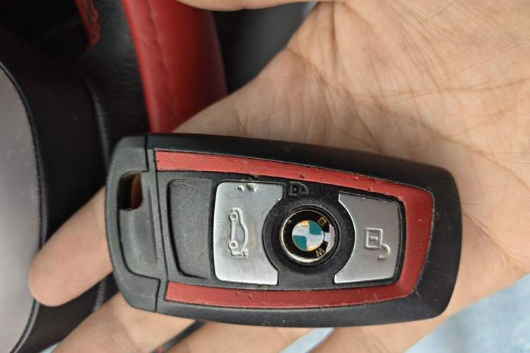 Used BMW 2 Series 2018 220i Convertible Coupe Sports Design Package