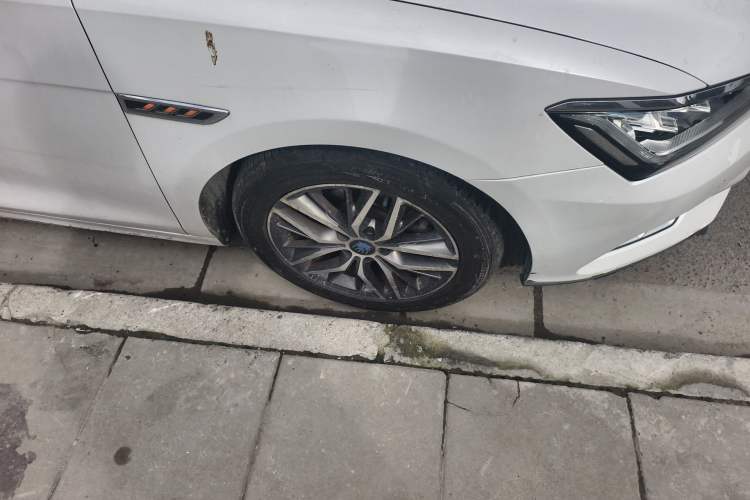 Used BYD Qin Pro New Energy 2018 DM 1.5TI Automatic Smart Connect Enjoyment Model
