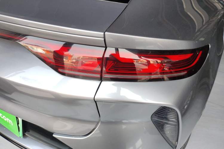 Used BYD Song L EV 2024 662 km Excellence Version