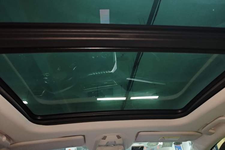 Used Peugeot 5008 2017 380THP 7-Seater Elite Edition Headliner