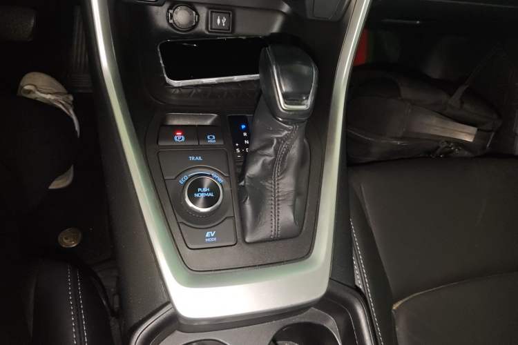 Used Toyota Wildlander 2021 Dual-Motor 2.5L E-CVT Four-Wheel Drive Luxury Edition