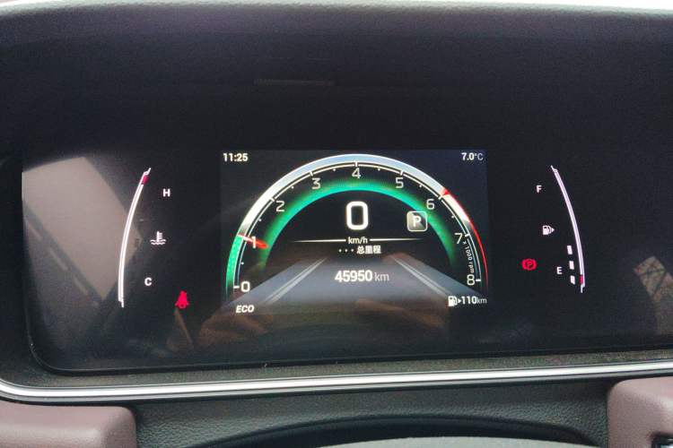 Used GAC Trumpchi M6 2021 PRO 270T DCT Luxury Edition
