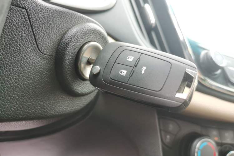 Used Chevrolet Monza 2022 320 Automatic Enjoyment Edition