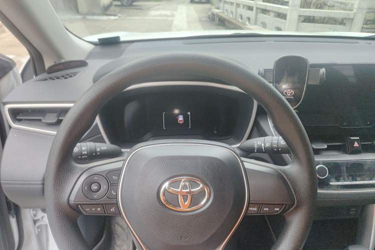 Used Toyota FRONTLANDER 2024 2.0L CVT Elite Plus Edition Instrument Cluster