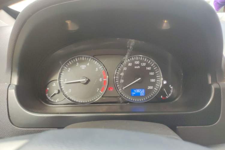 Used BAIC Weiwang M20 2014 1.5L practical type BJ415A Instrument Cluster