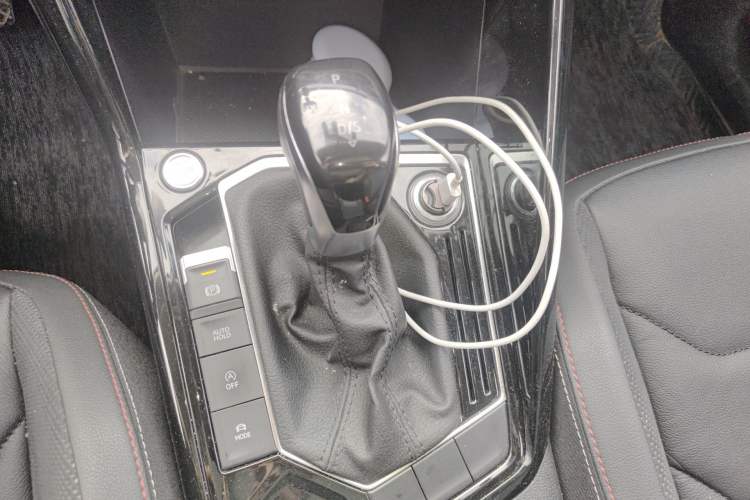 Used Volkswagen Tayron 2020 330TSI Two-Wheel Drive Luxury Smart Connectivity Version
