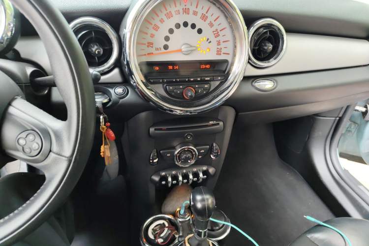 Used MINI Clubman 2011 1.6L COOPER Fun Audio And AC Panel