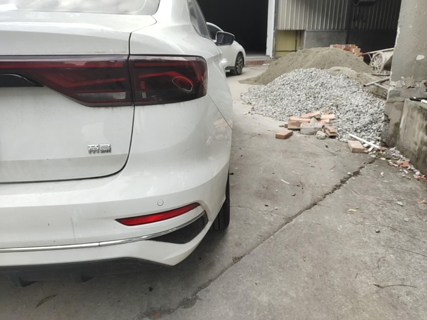 Geely Auto Emgrand 2022 4th Generation 1.5L CVT Luxury Model - Premium — снимка 9