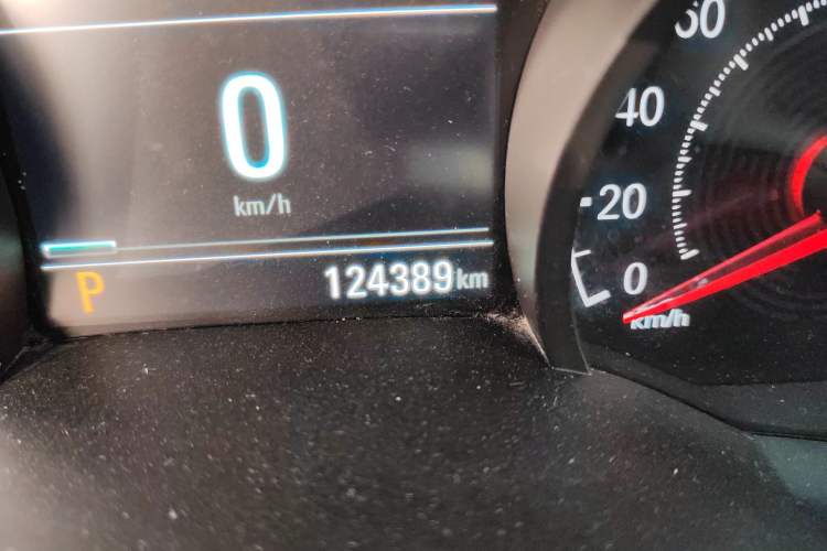 Used Chevrolet Monza 2021 320 Automatic Enjoyment Sunroof Edition