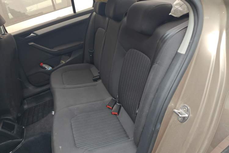 Used Volkswagen Jetta 2015 Zhihui Edition 1.4L Manual Comfort Model