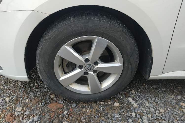 Used Volkswagen Lavida 2019 Lavida Start 1.5L Automatic Trendy Version China VI Standard Left Front Wheel Hub