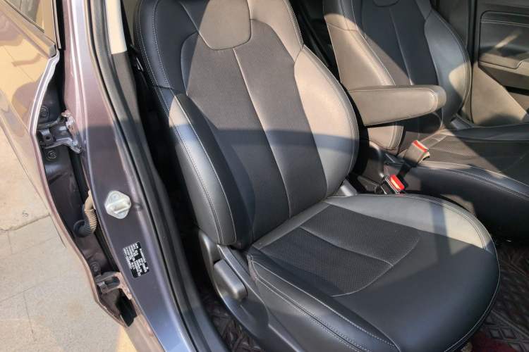 Used NETA V 2021 Standard Range Entertainment Edition
