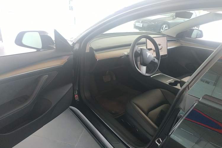 Used Tesla Model 3 2022 Rear-Wheel-Drive Version Driver Seat