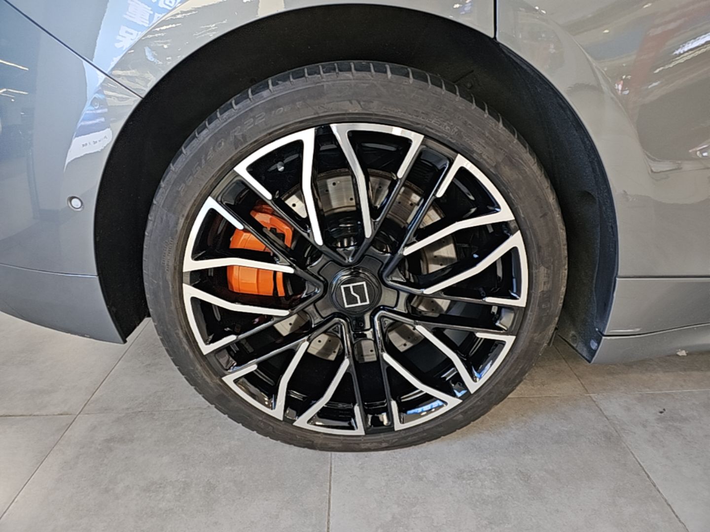 Zeekr 001 2024 YOU Edition 100 kWh All-Wheel Drive — снимка 11