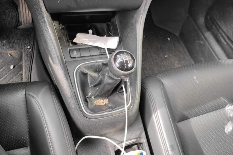 Used Volkswagen Golf 2012 1.6 Manual Comfort Edition
