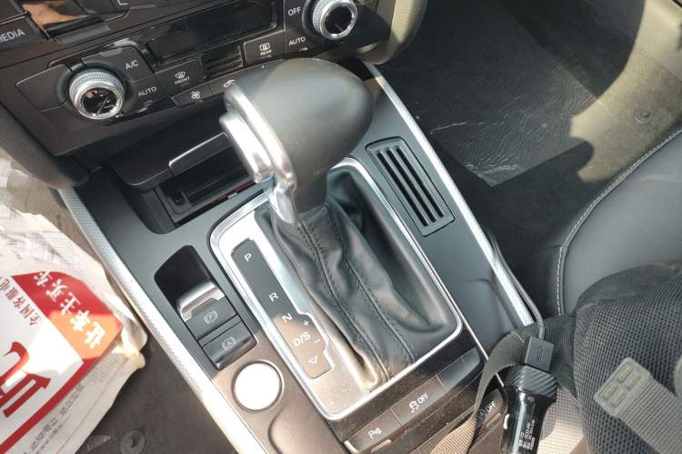 Used Audi A4L 2016 35 TFSI Collector's Edition Automatic Standard Model