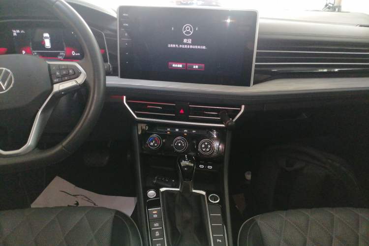 Used Volkswagen Sagitar 2023 280TSI DSG Beyond Lite Edition Audio And AC Panel