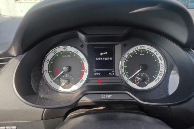 Used Skoda Octavia 2019 1.5L Manual SmartDrive Luxury Edition China VI Standard Instrument Cluster