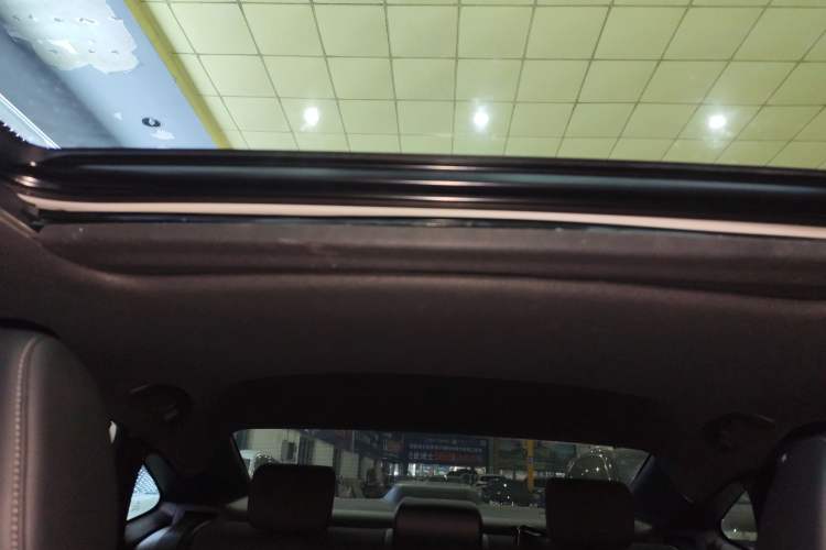 Used Honda Civic 2022 240TURBO CVT Dynamic Edition Headliner