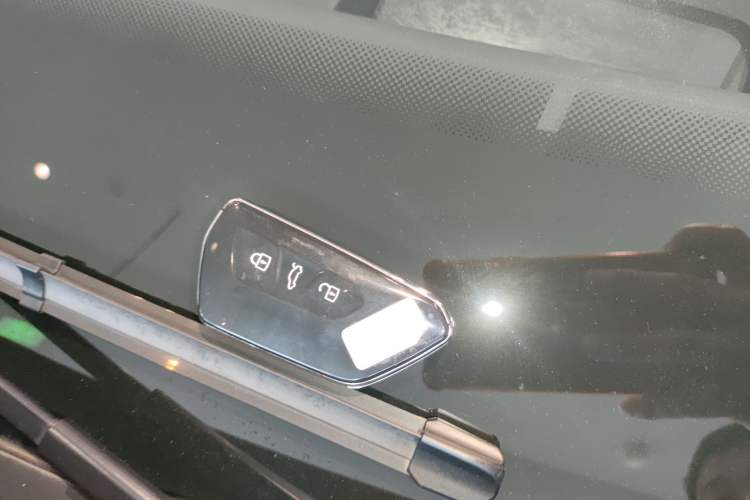 Used Volkswagen Teramont 2025 Tiguan Pro 450TSI Four-Wheel Drive Summit Edition