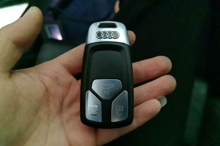 Used Audi Q5L 2023 40T Luxury Dynamic Model