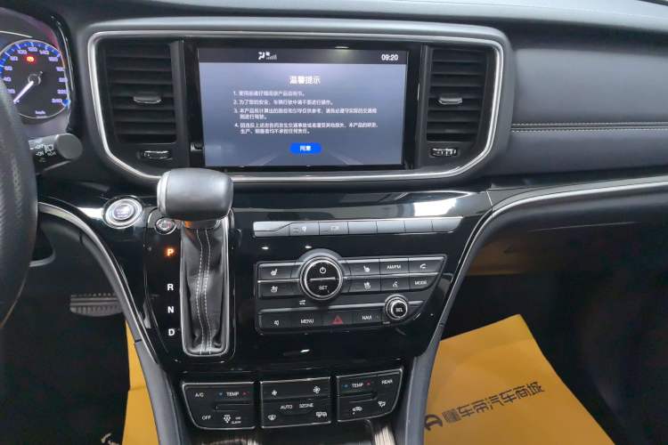 Used GAC Trumpchi M8 2019 320T Ultimate Edition
