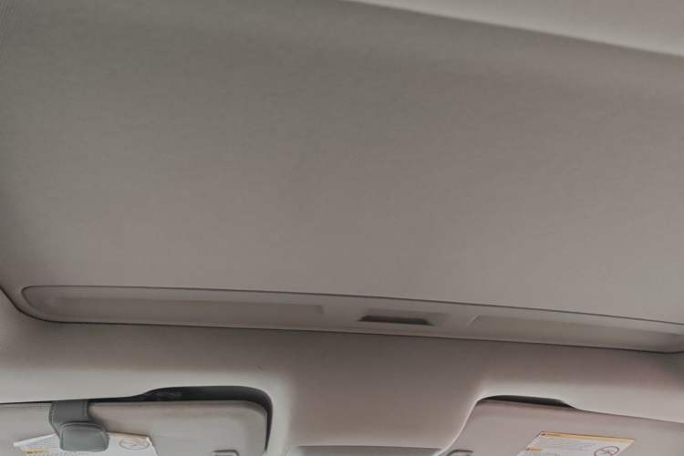 Used Buick Encore 2013 1.4T Automatic All-Wheel Drive Flagship Edition Headliner